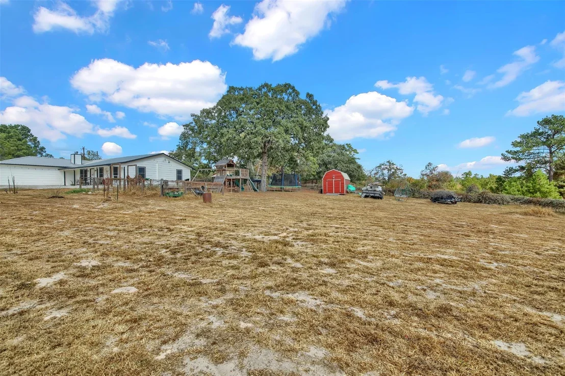 Photo of 115 Rangeland RD