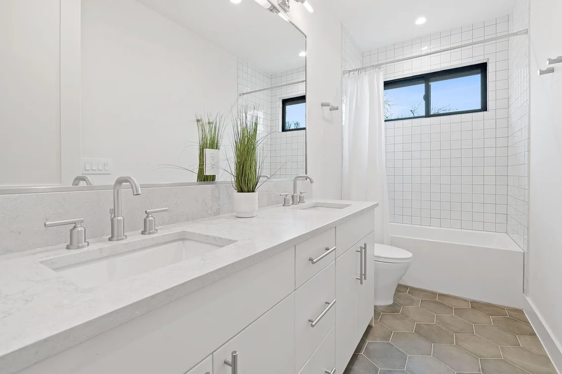Photo of 1211 Cullen Ave
