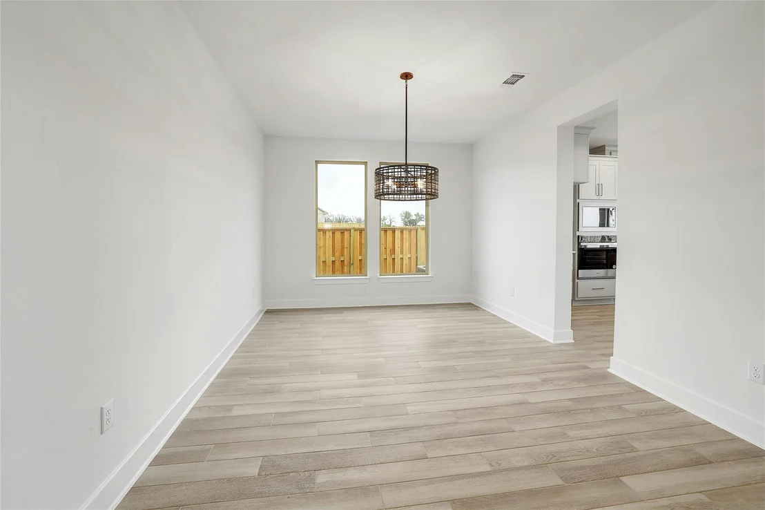 Photo of 125 Old Eagle RD