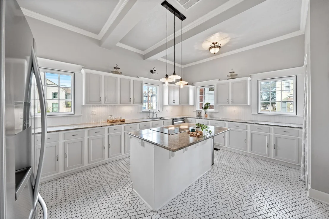 Photo of 517 N 9th ST