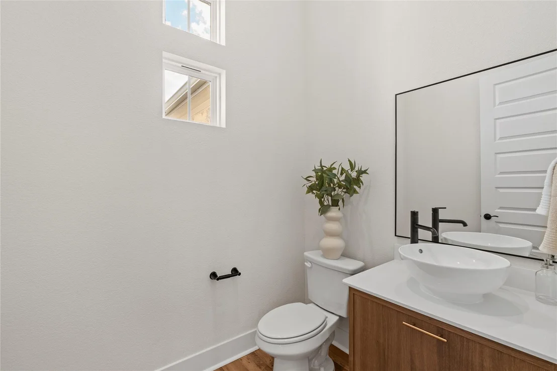 Photo of 2116 Tobiano TRCE