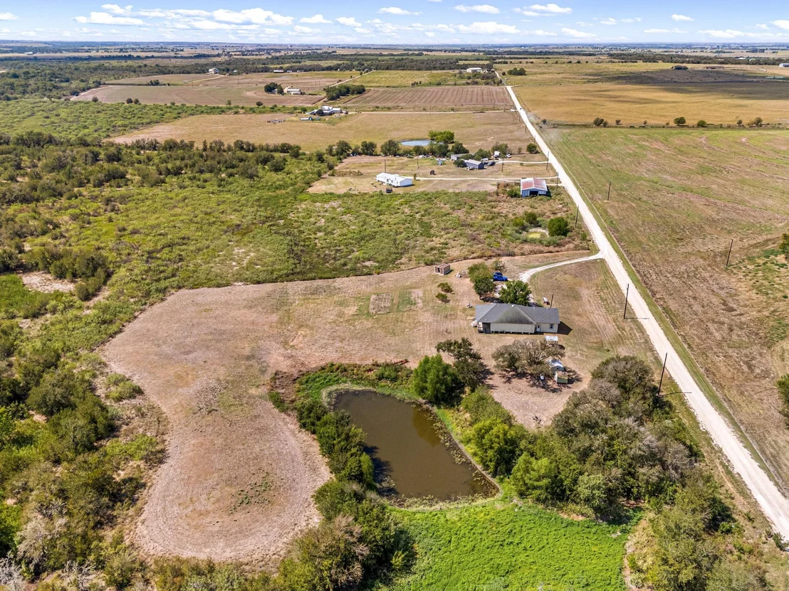 Photo of 550 County Road 471