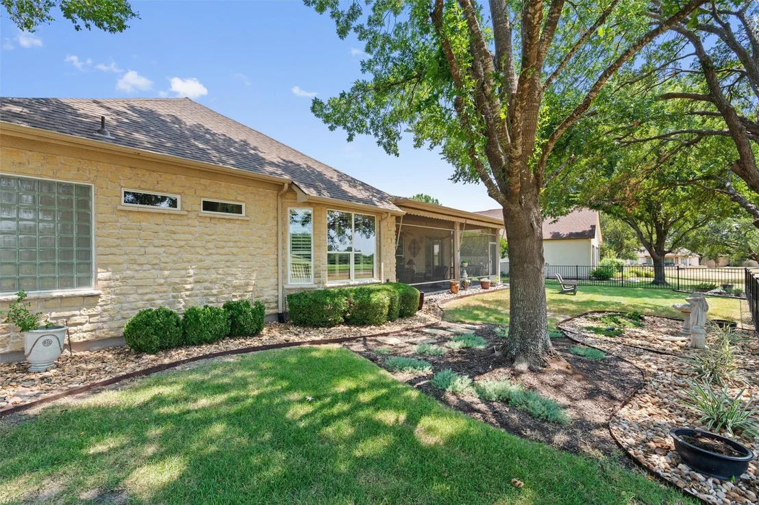 Photo of 106 Belfalls DR