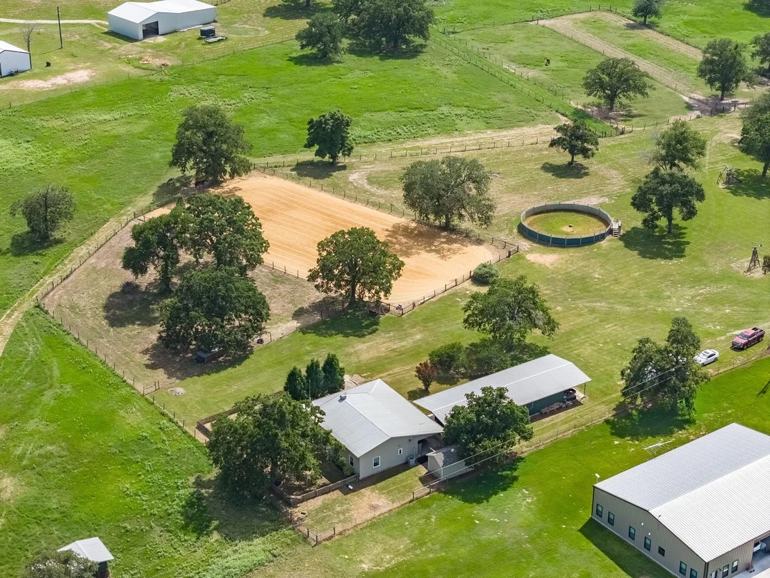 Photo of 2995 County Road 442