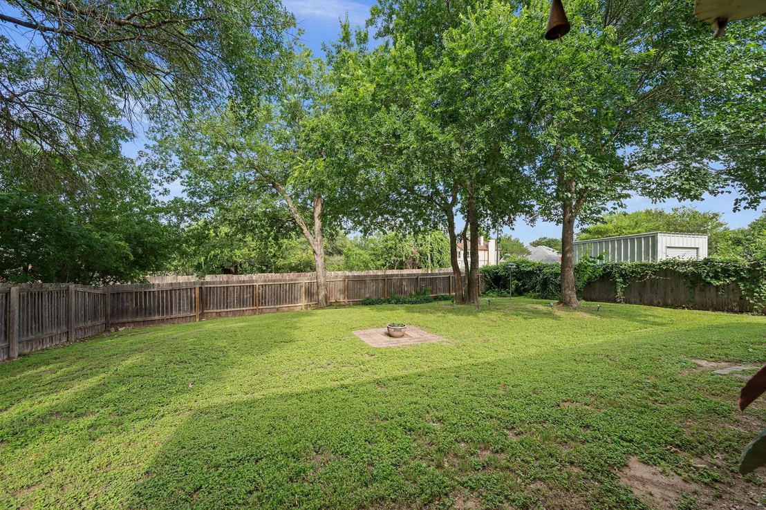 Photo of 705 Canyon Bend RD