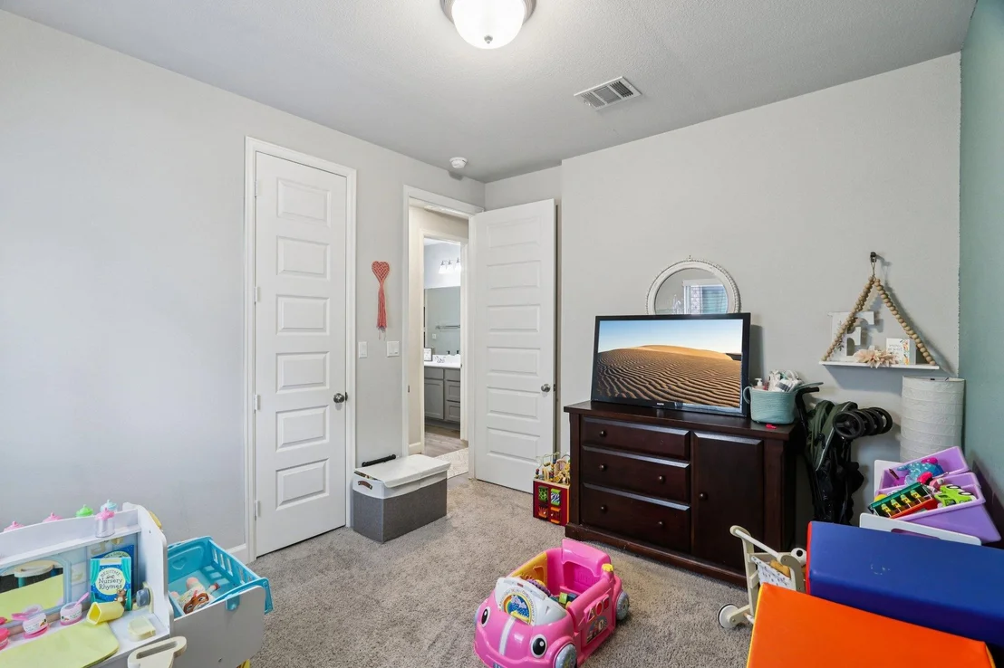 Photo of 131 Ironbark BND