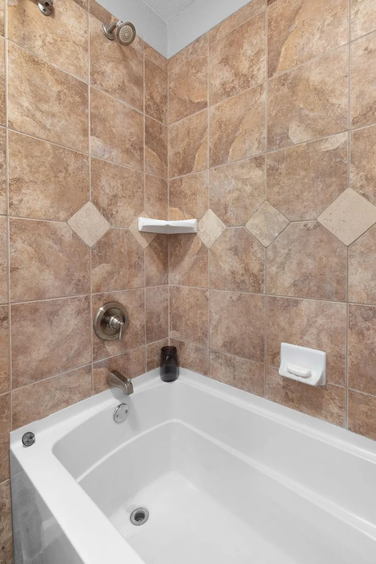 Photo of 1303 Adam Ave