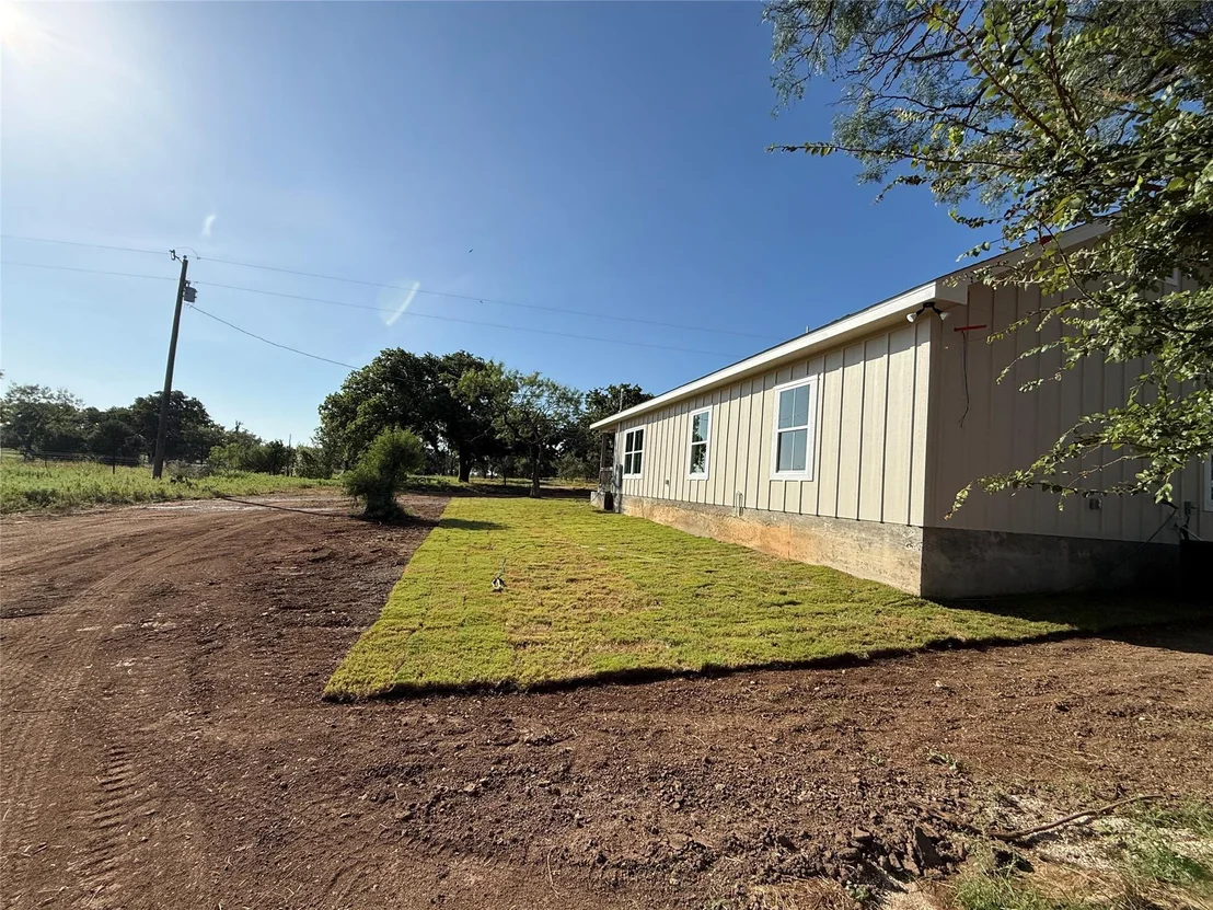 Photo of 1882 County Road 1154