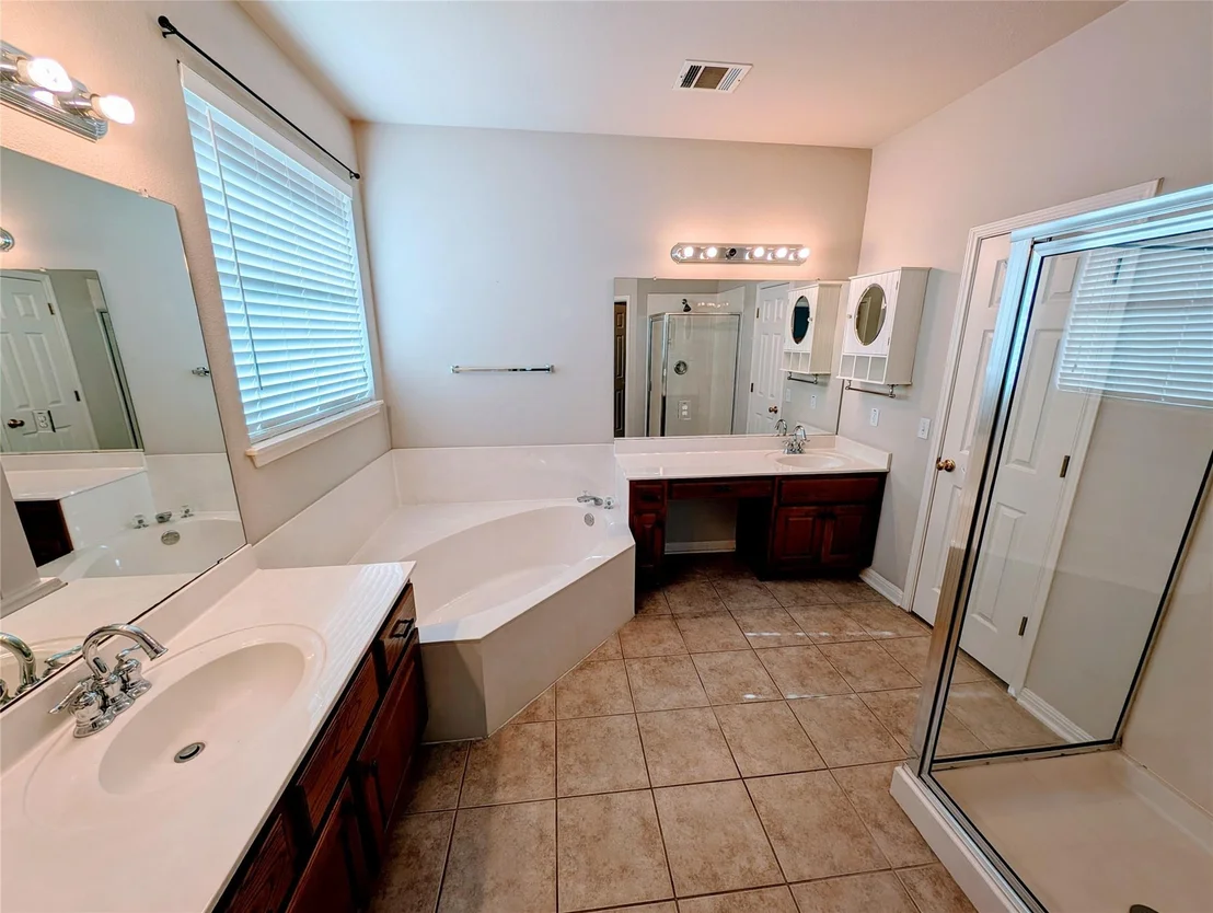 Photo of 116 Ambrose DR