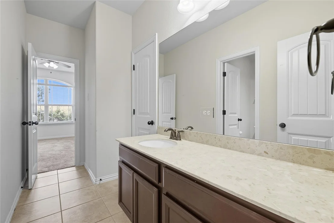 Photo of 426 Vista Gardens DR
