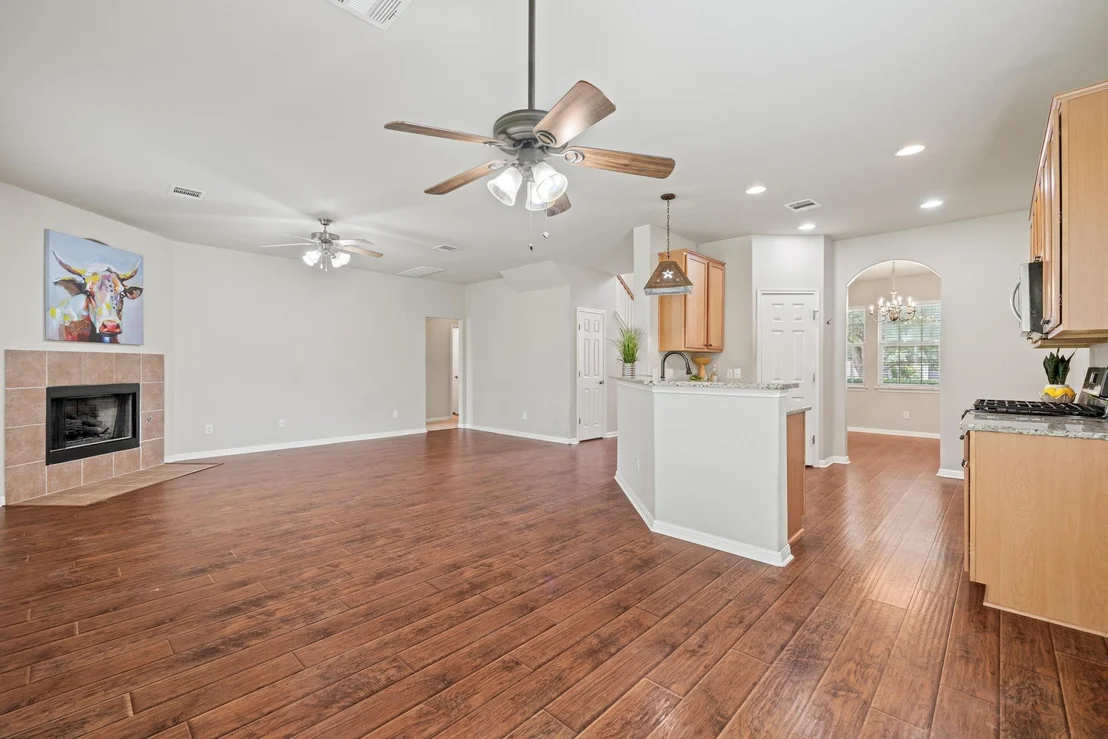Photo of 1115 Henderson DR