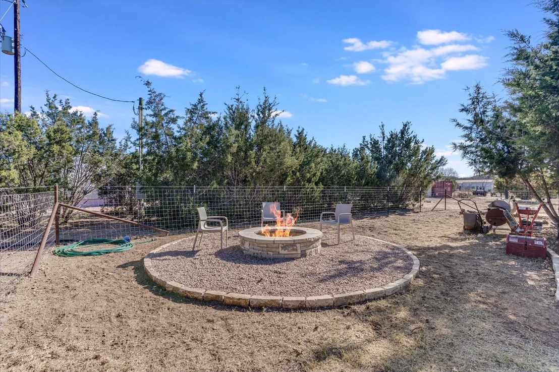 Photo of 5450 County Road 202
