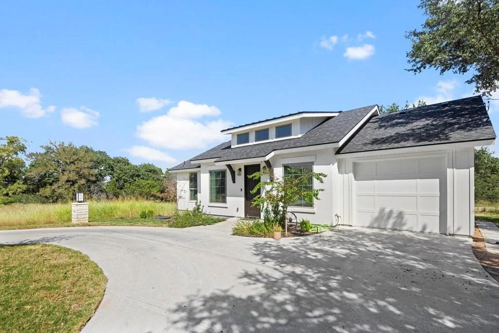 Photo of 1307 White Tail RD