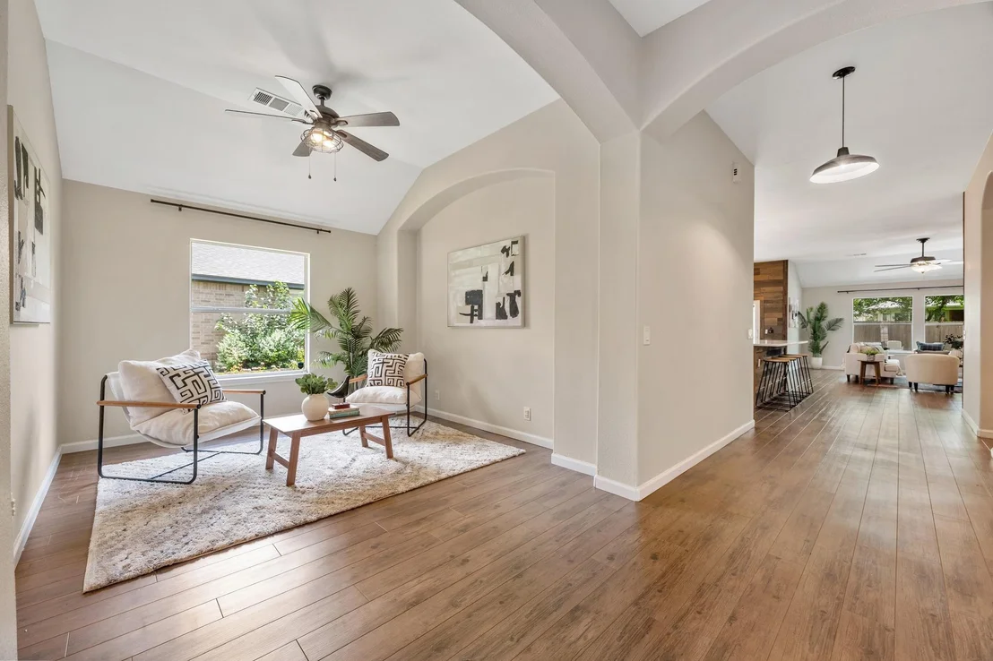 Photo of 712 Kingston Lacy BLVD