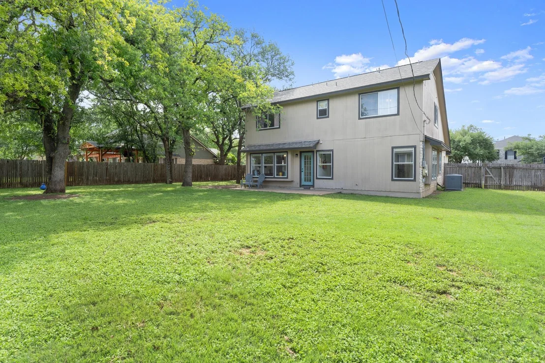 Photo of 1812 Sylvia LN
