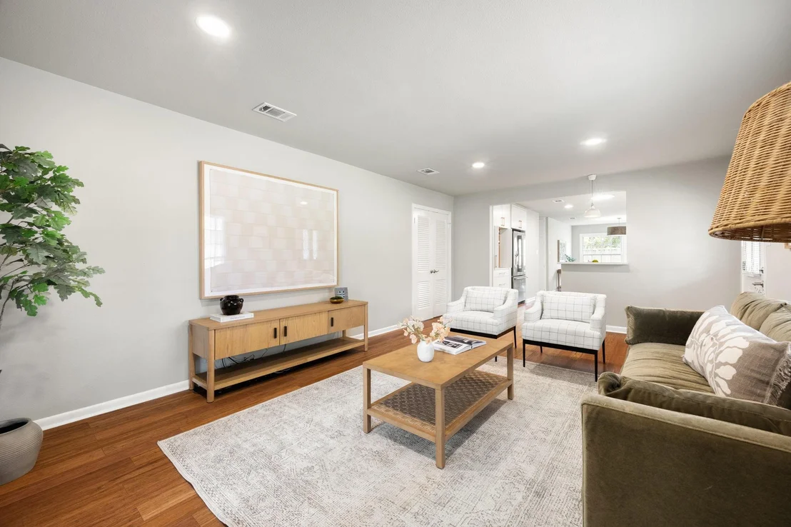 Photo of 1601 Northridge DR