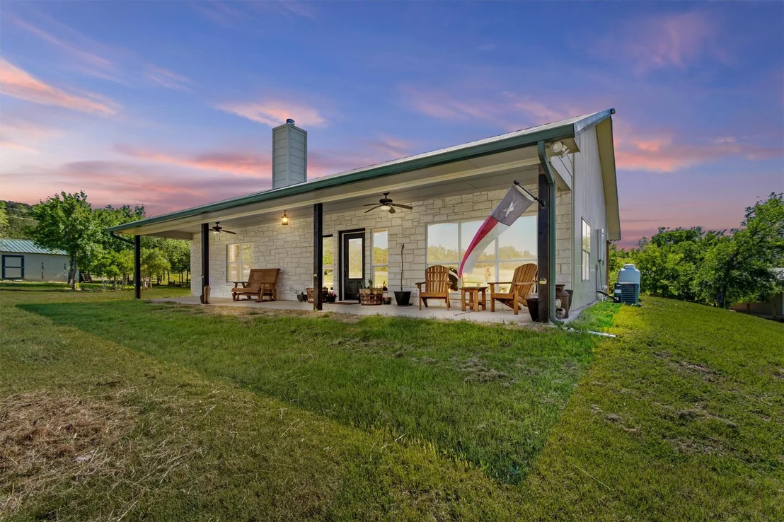 Photo of 20489 Stillman Valley RD