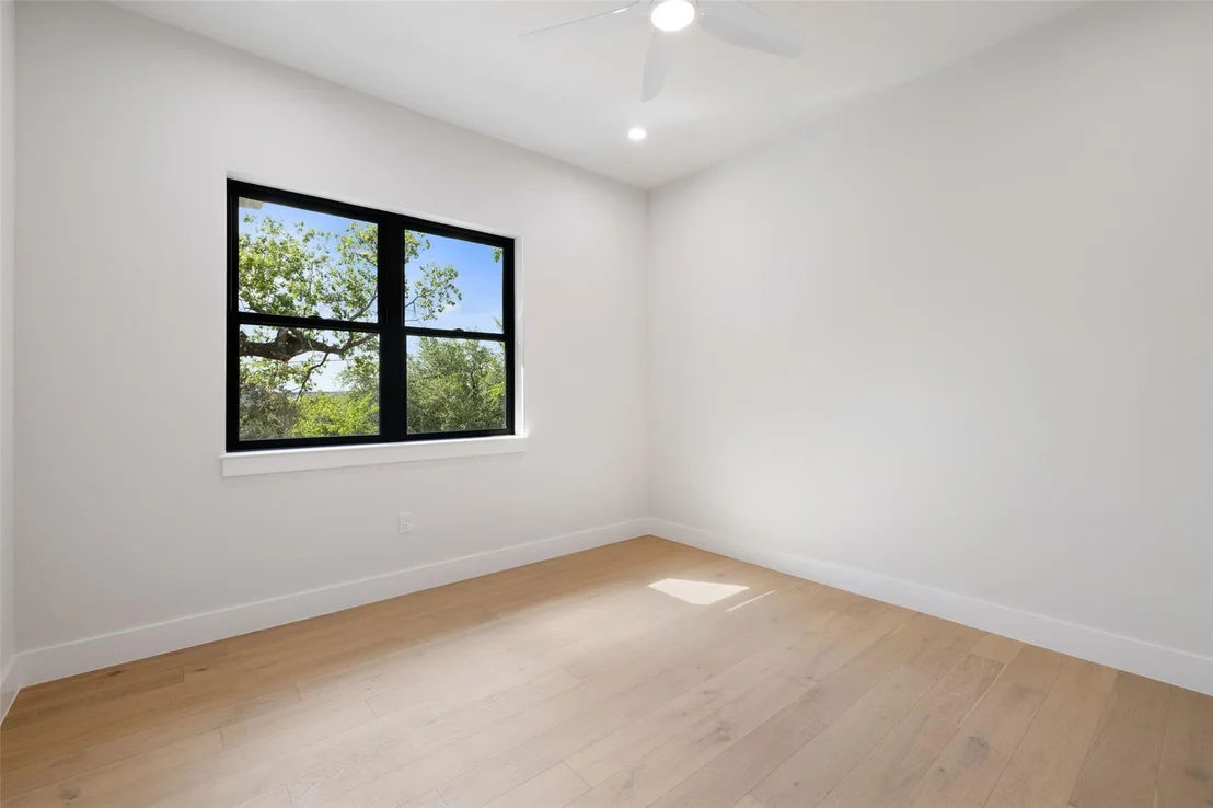 Photo of 509 Lisa DR