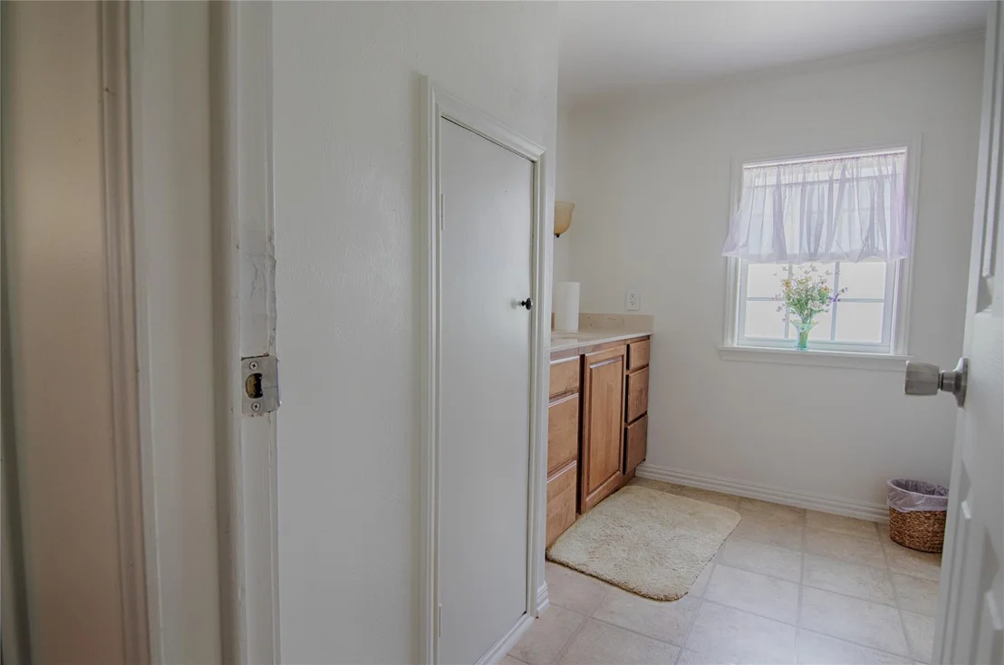 Photo of 6440 Mockingbird RD