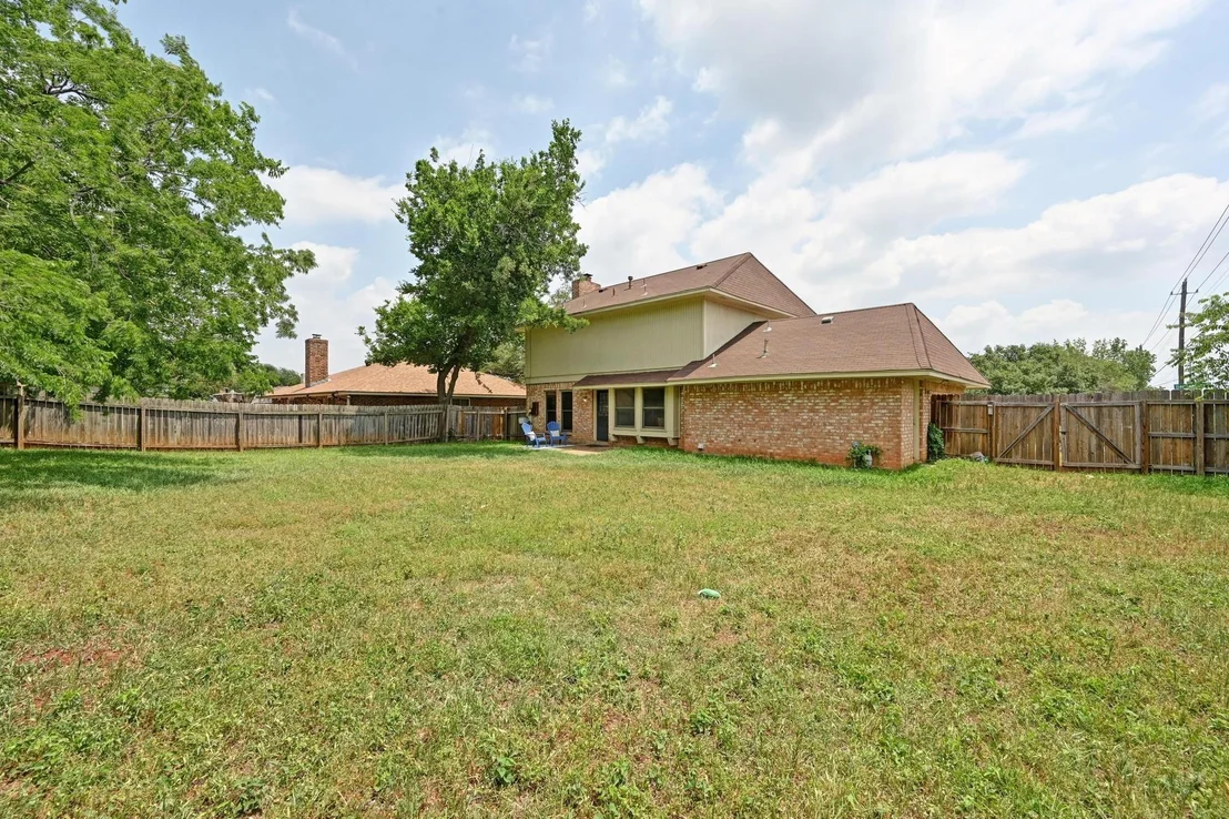Photo of 7304 Beckett RD