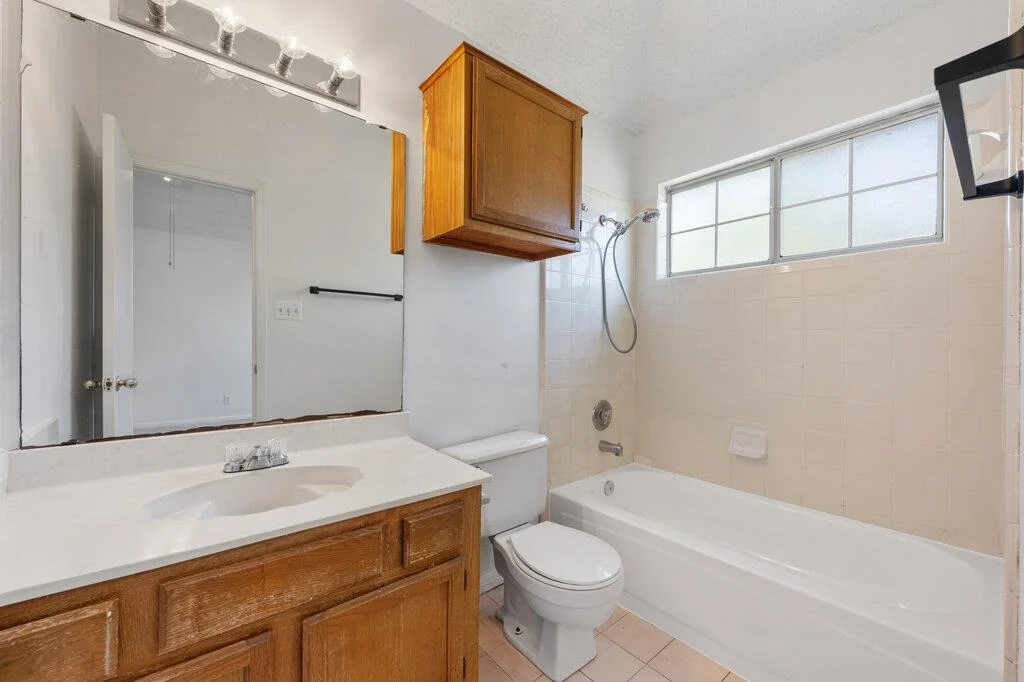 Photo of 2505 Cactus DR
