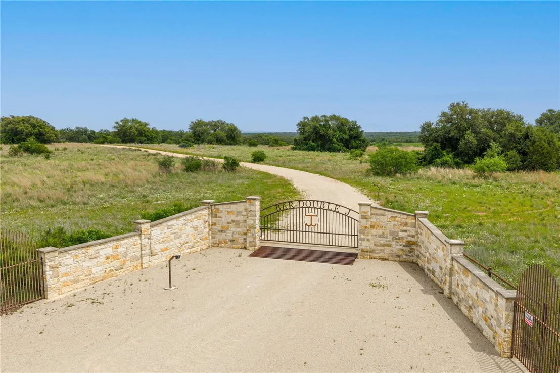 Photo of 630 N Cr 531