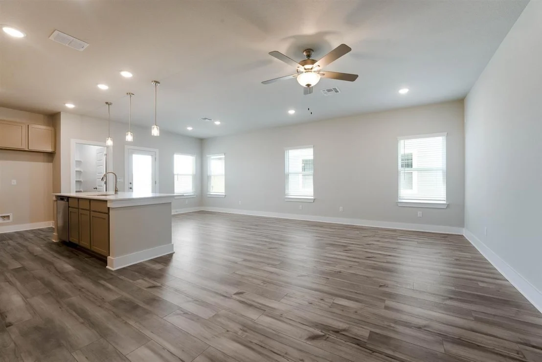 Photo of 275 Denali DR