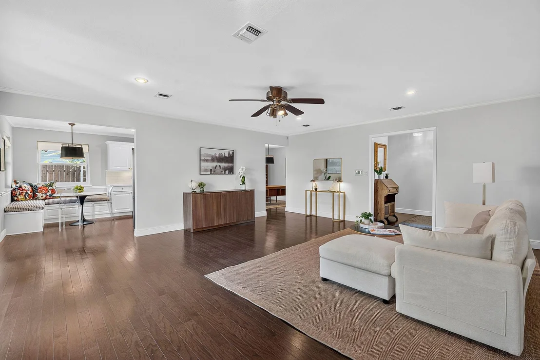 Photo of 2114 Lanier DR
