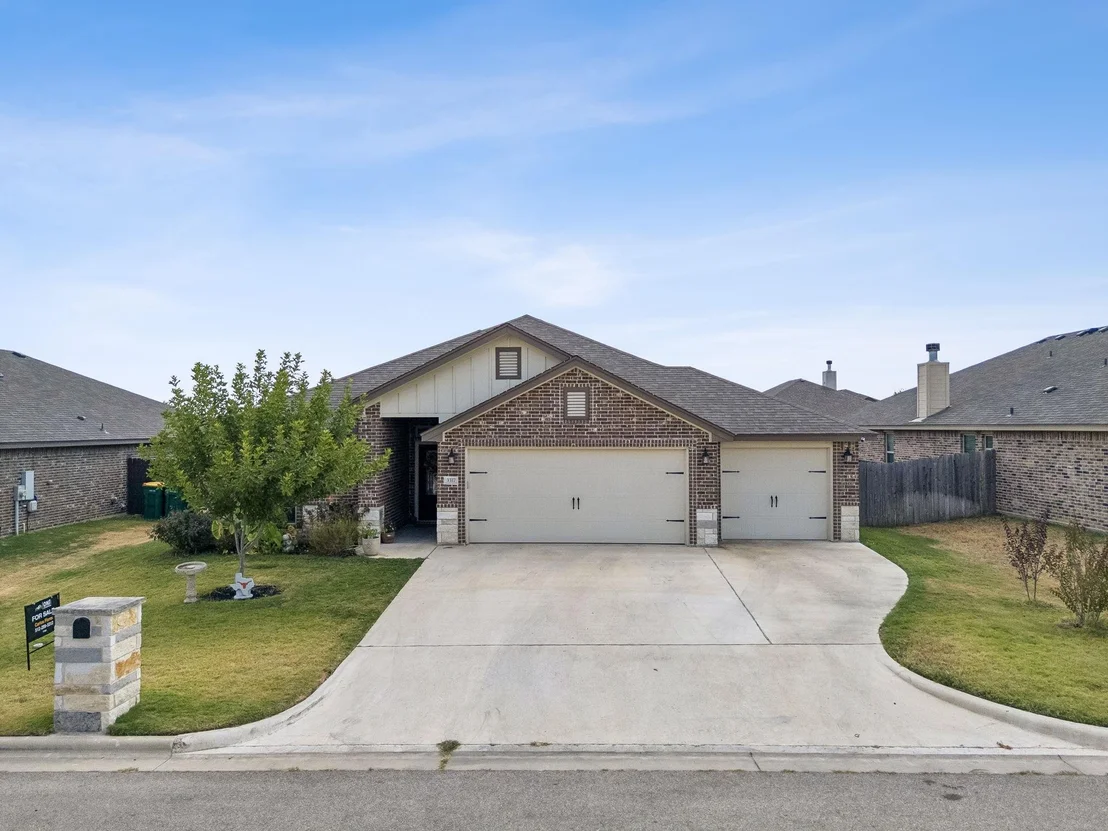 Photo of 3317 James Ridge DR