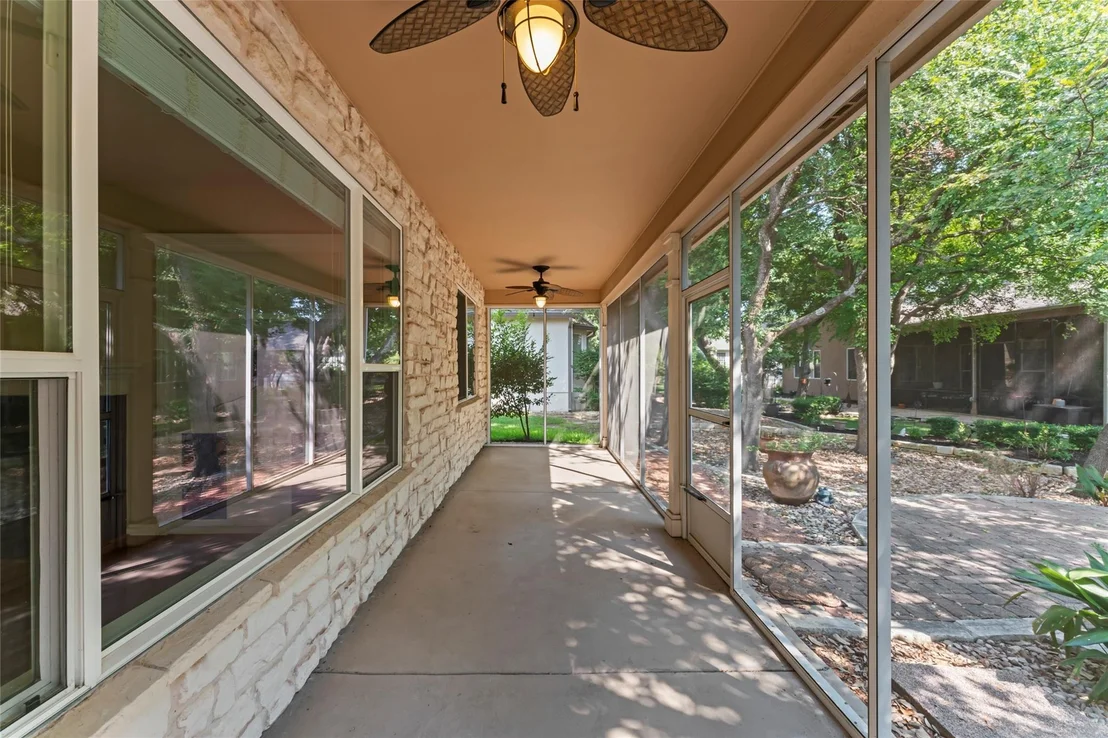 Photo of 105 Saddle TRL