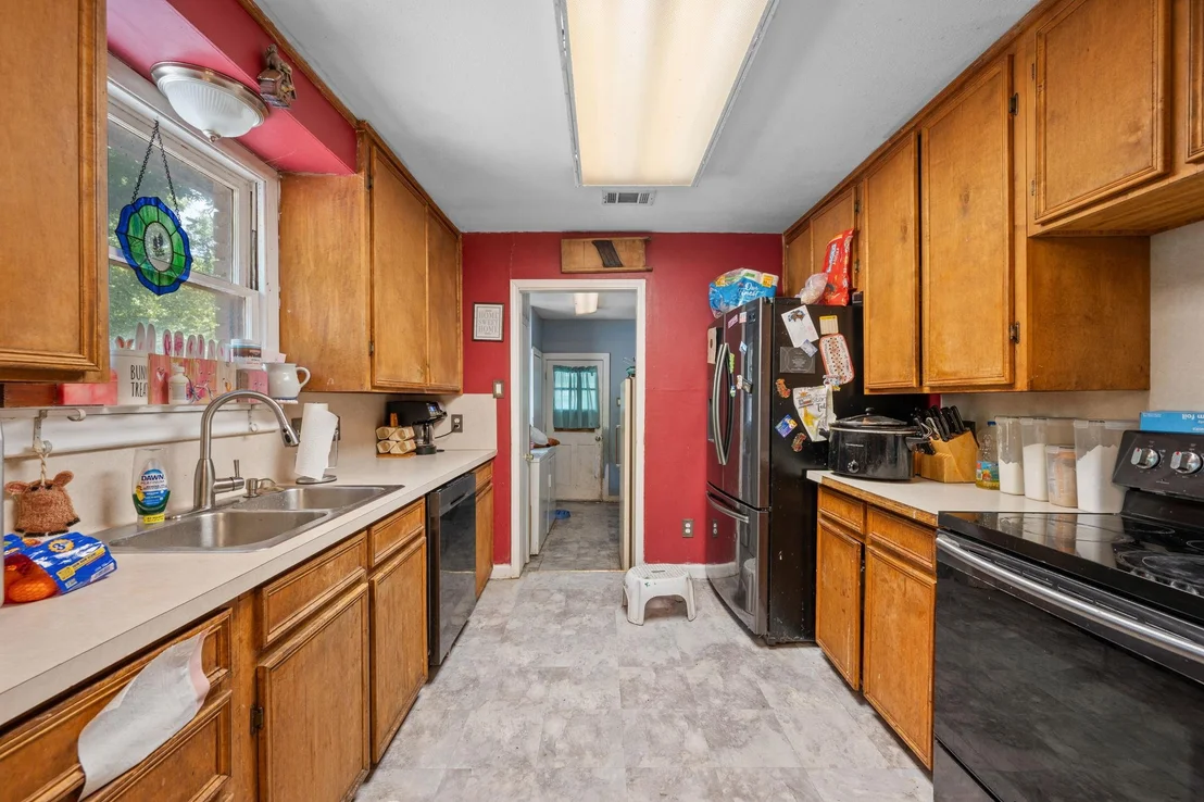 Photo of 9106 Capitol DR