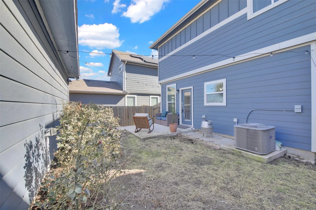 Photo of 2208 Arborside DR