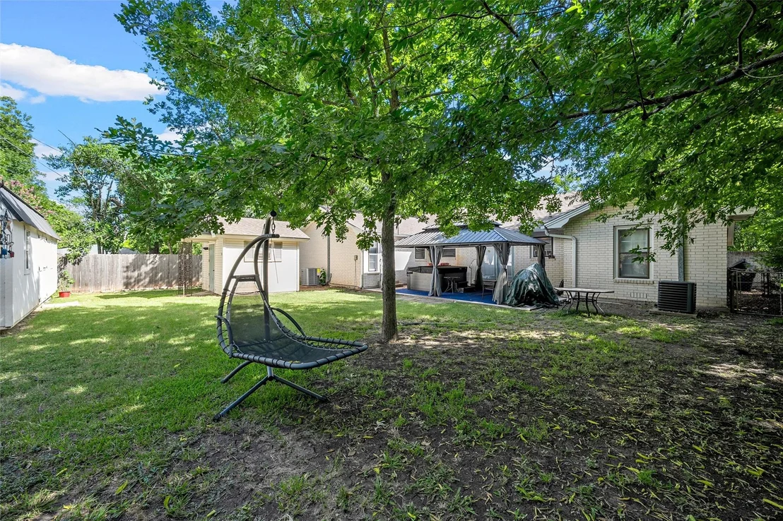 Photo of 301 N 40th ST