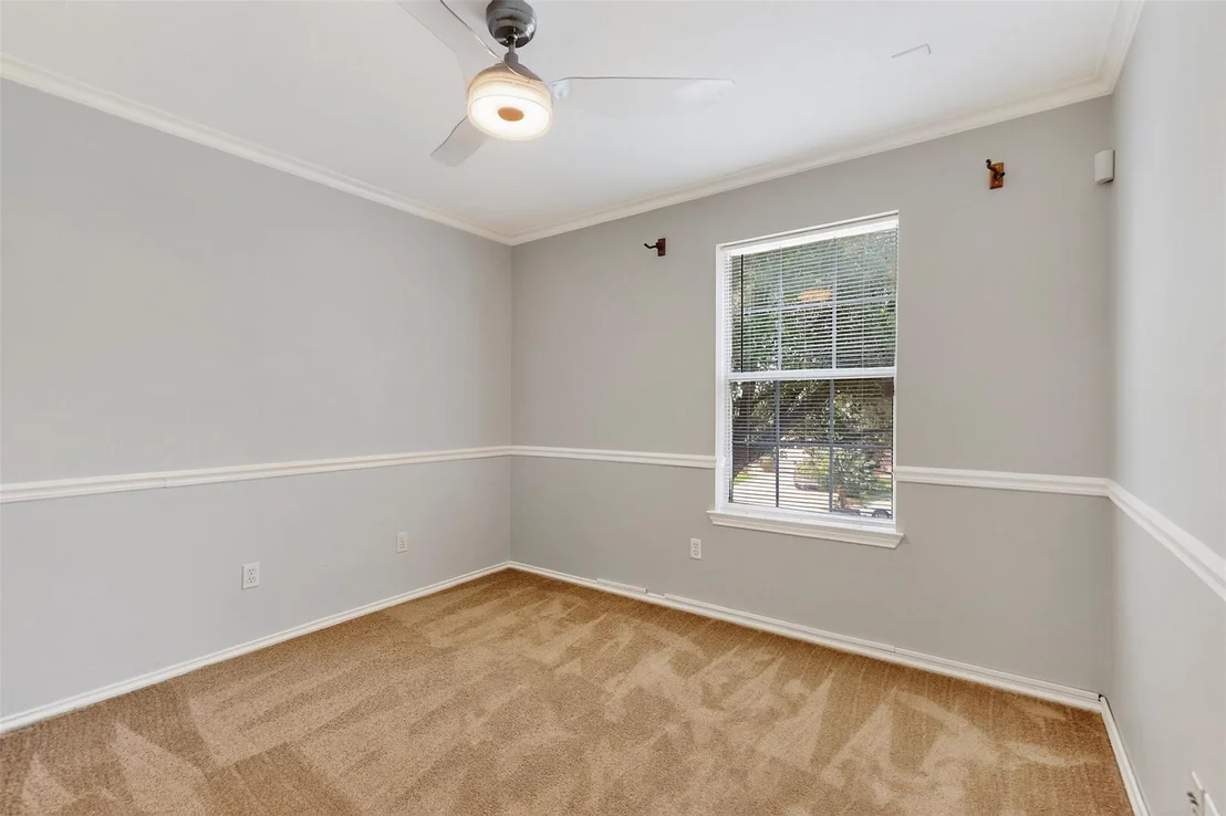 Photo of 5008 Barlow DR