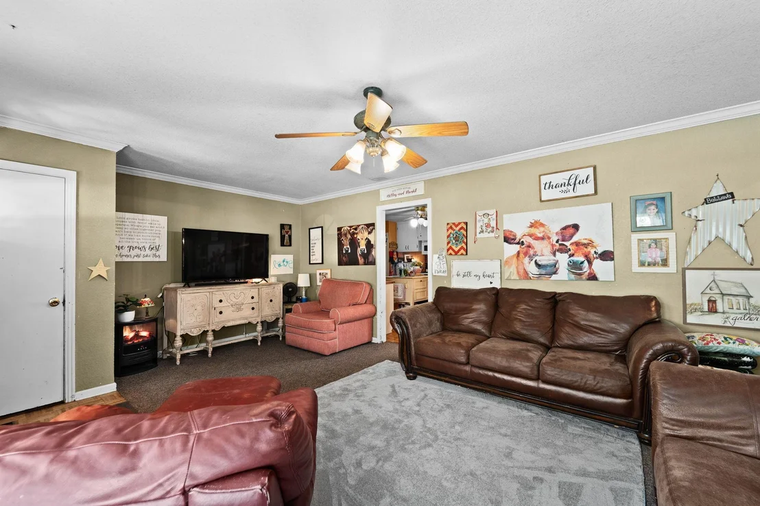 Photo of 47 Sue Ann DR