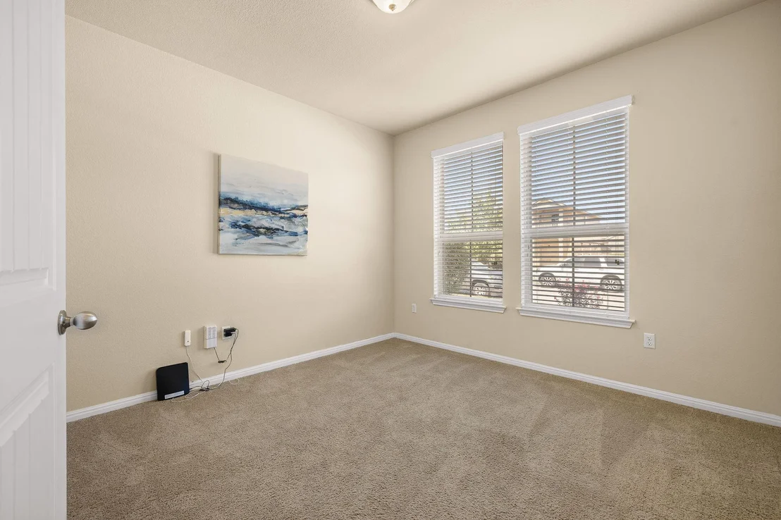 Photo of 1432 Blake ST