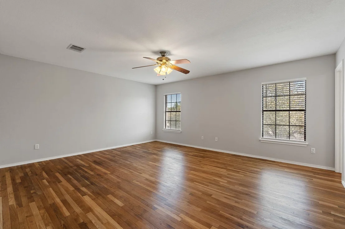 Photo of 11309 Kingsgate DR