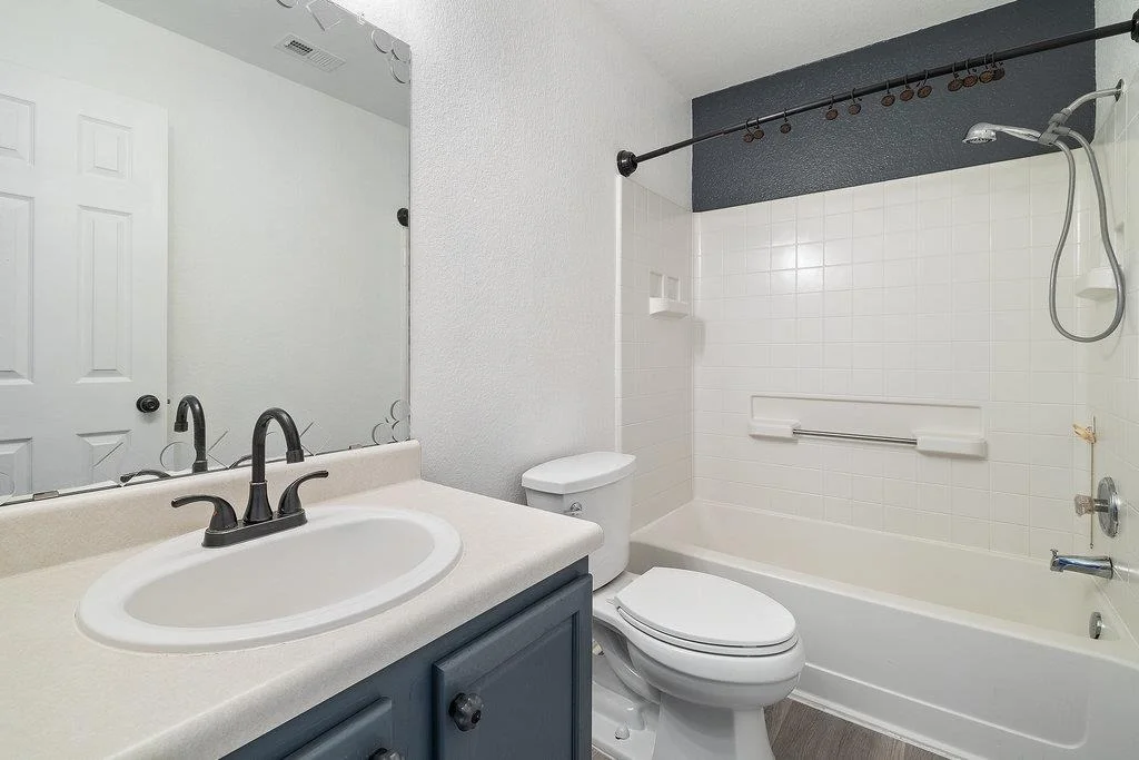 Photo of 222 Bryant DR