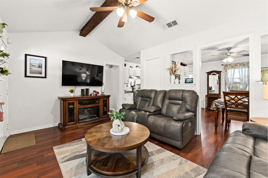 Photo of 908 Marilyn DR