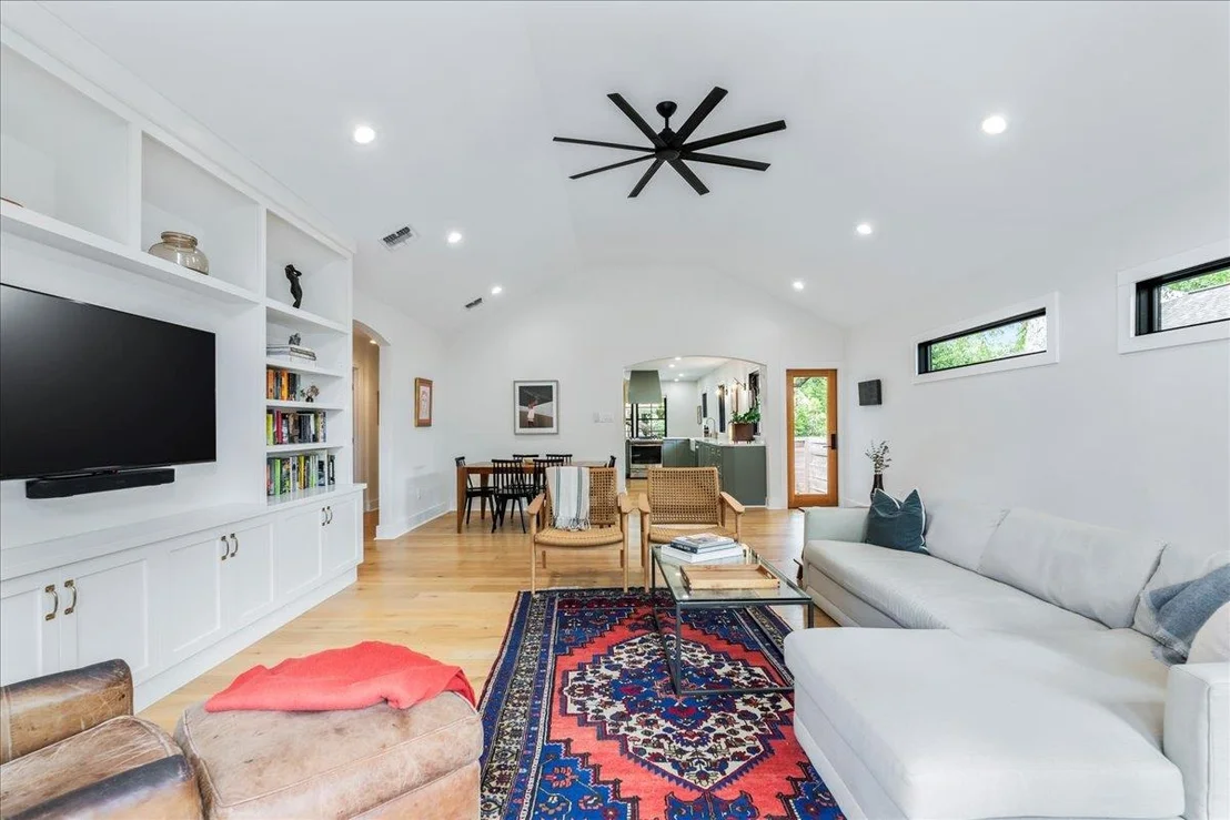 Photo of 3215 Lafayette Ave