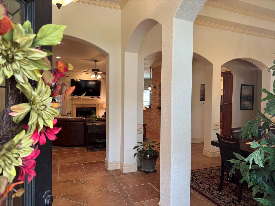 Photo of 385 Green Park DR