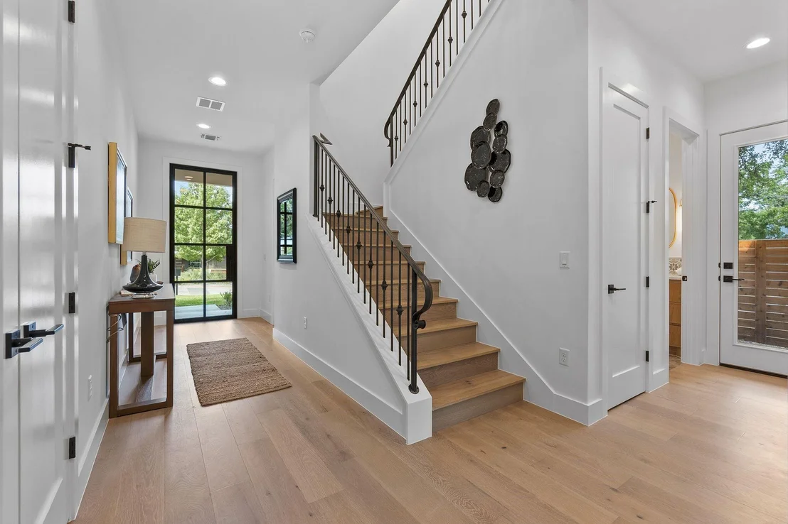 Photo of 2318 Westoak