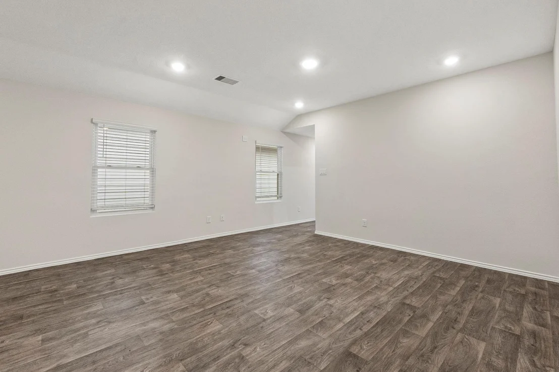 Photo of 280 Granary DR