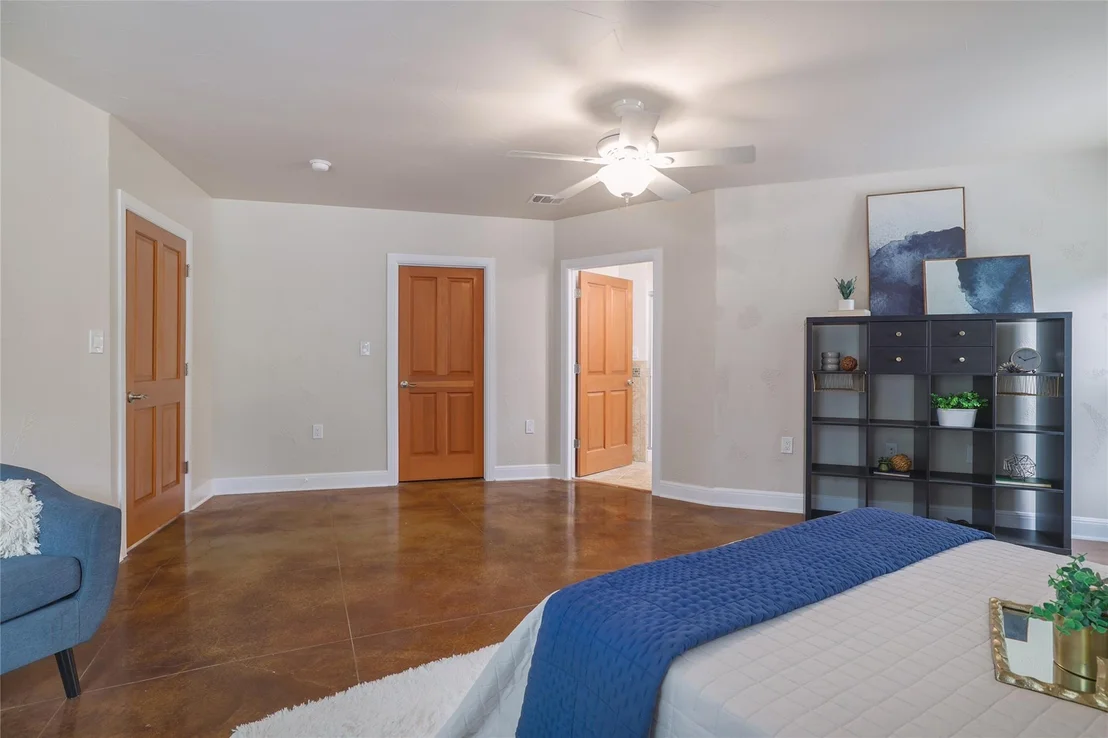 Photo of 16 Tall Oaks TRL