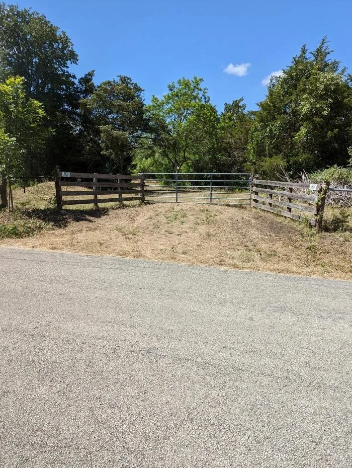 Photo of 1931 Watterson RD