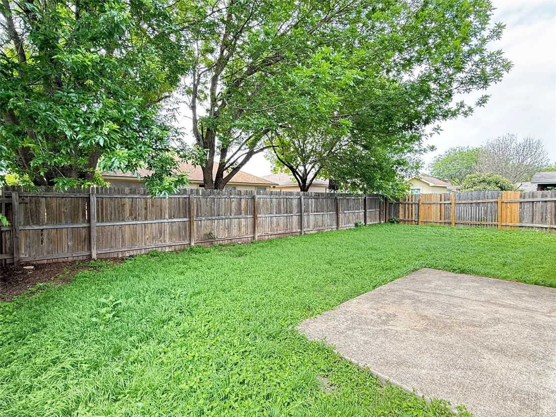 Photo of 3902 Louise Lee DR