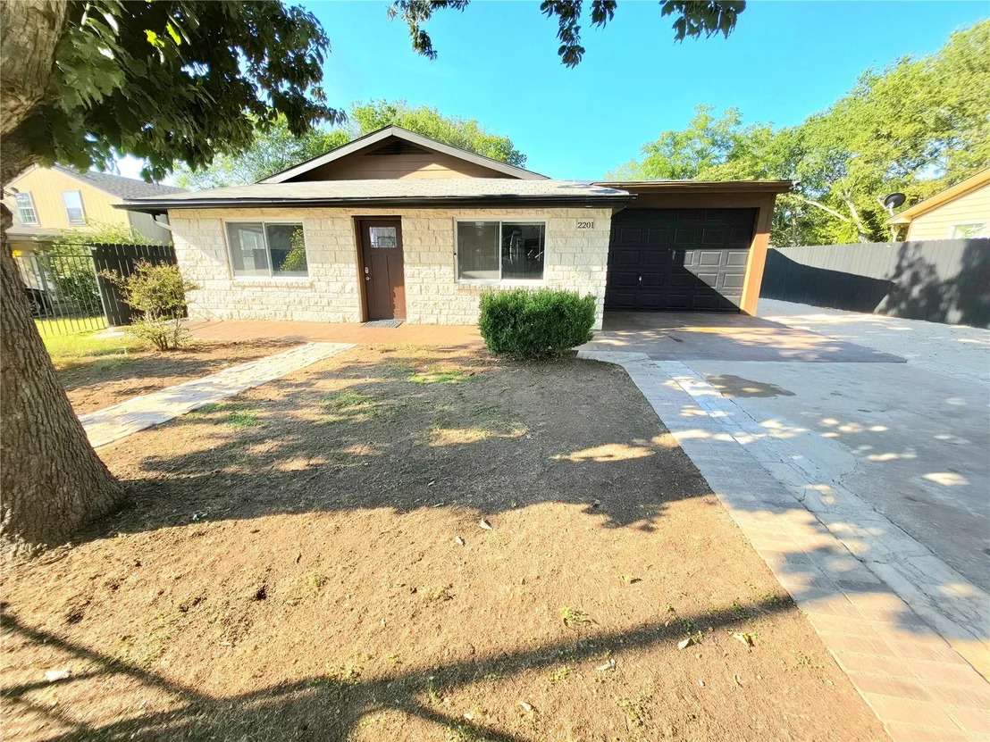 Photo of 2201 Teri RD