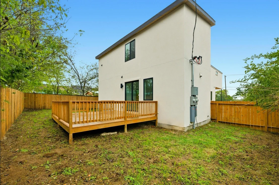 Photo of Unit 2 at 802 Philco DR