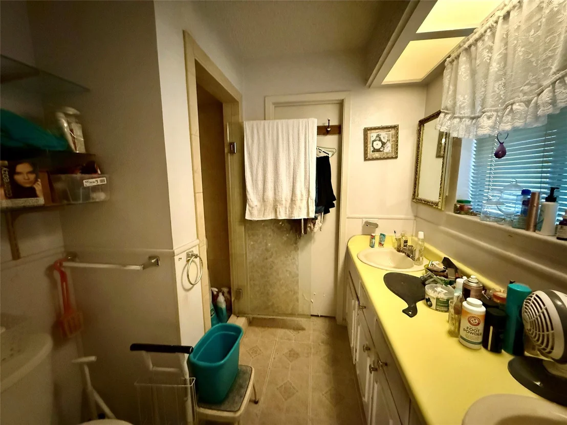Photo of 100 Skyloop DR