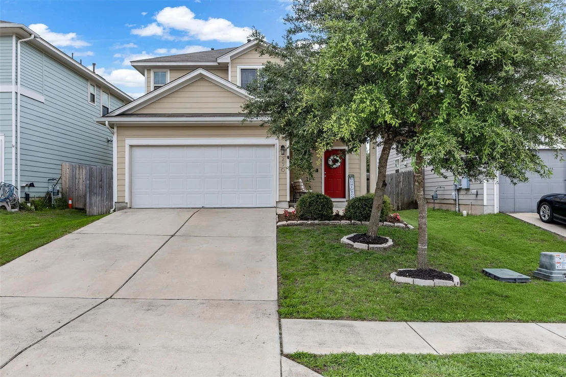 Photo of 230 Eagle Brook LN